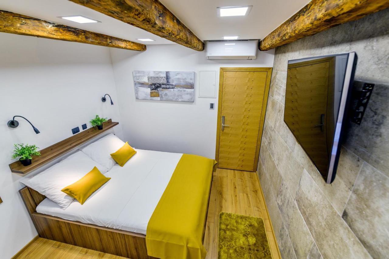 Urban Apartments With Sauna Zadar Exteriör bild